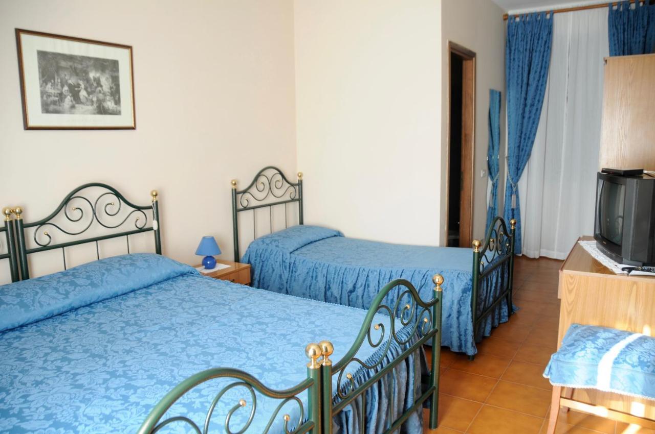Albergo Ristorante Da Tunon Oviglio Екстериор снимка