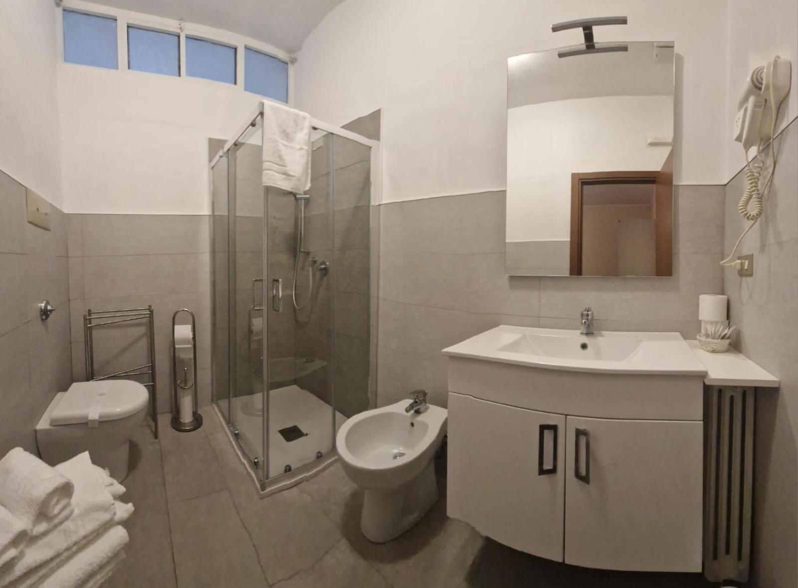 Albergo Ristorante Da Tunon Oviglio Екстериор снимка